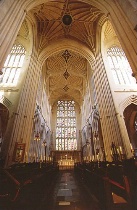 Abbey Interior - Bigger F-number = Bigger Depth of Field