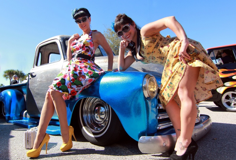 retro girls