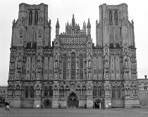 Wells Cathedral: Overcast in Black and White