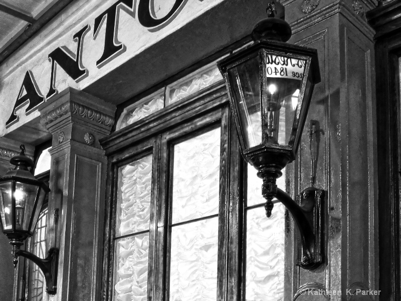 Antoine's, New Orleans -bw