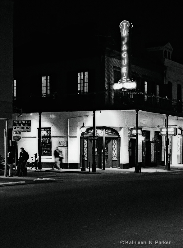 Tujaque's at Night, bw