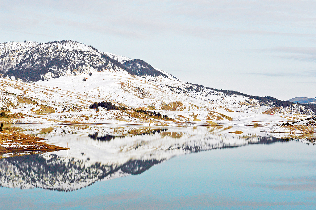 Winter landscape serenity.