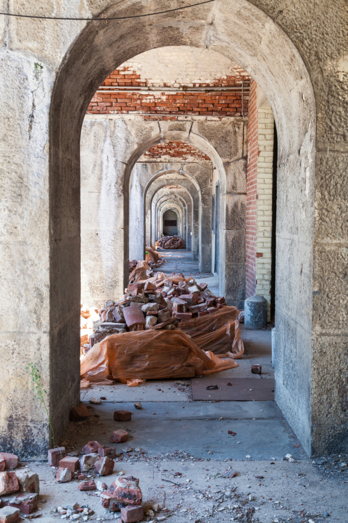 Fort Wadsworth Ruins