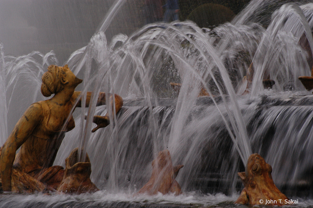 Spraying Fountain of Apollo 