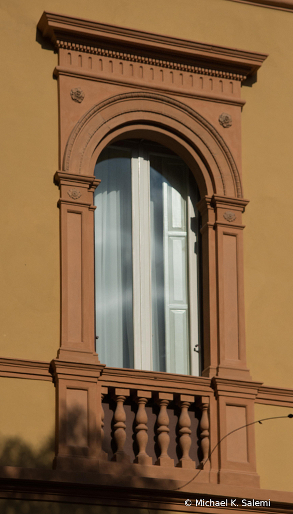 Modena Window