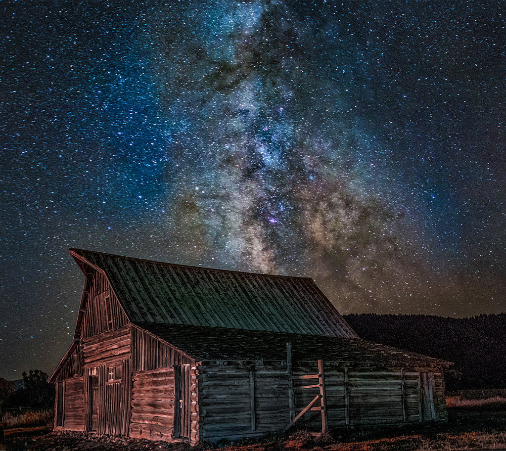 Milky Way over Moulton Barn