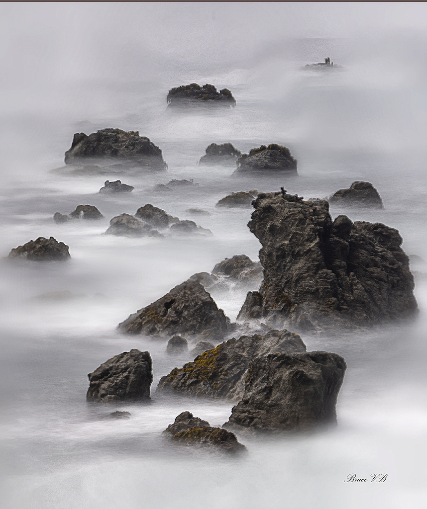 Ft. Bragg - waves against the rocks