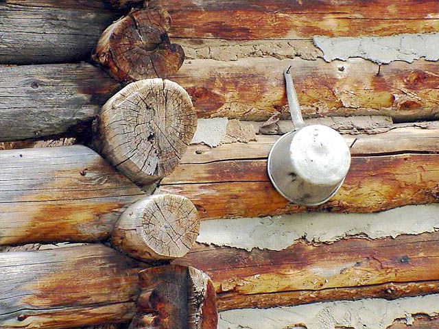 Log Cabin Wall Detail