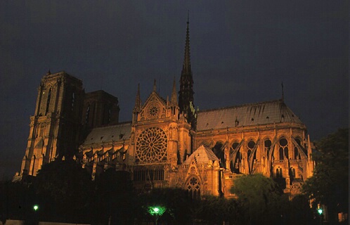 Notre Dame at Night - ID: 6232 © Jim Miotke