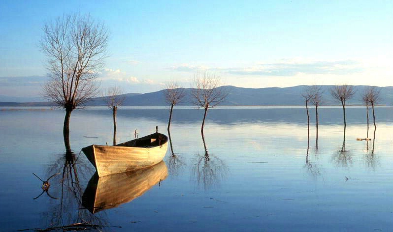 lonely boat on the lake