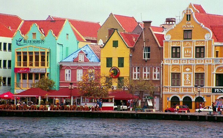 The Colors of Curacao