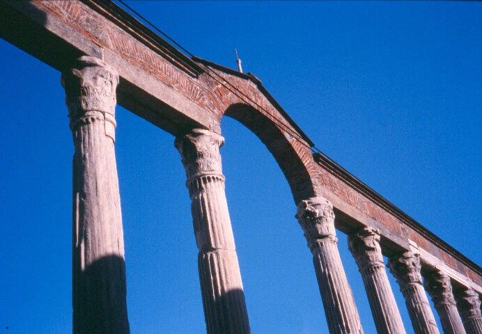 Colonne di S. Lorenzo (1/4)