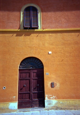 Pisa Door