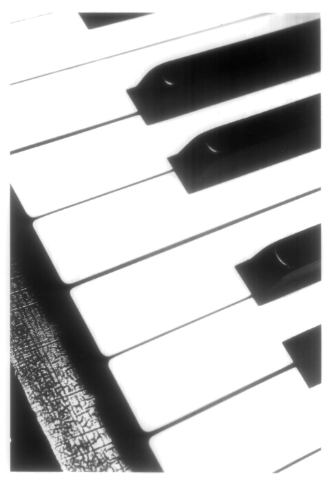 Piano - ID: 36720 © Mary B. McGrath