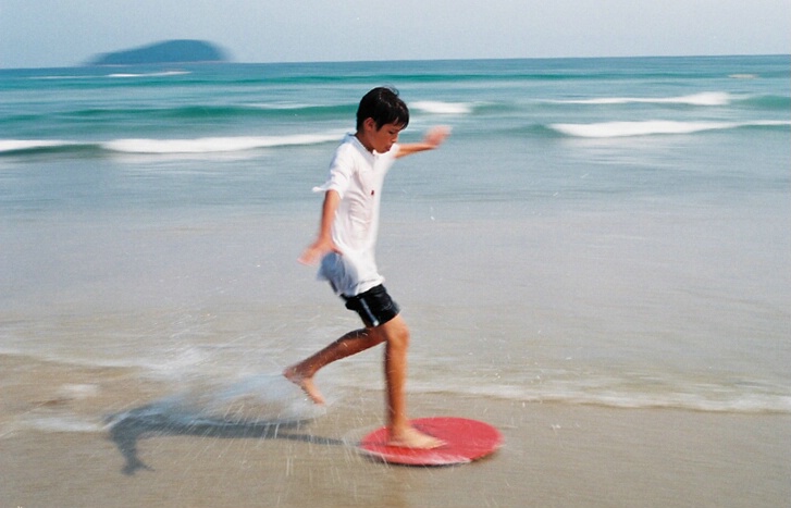 Sand Surfing 