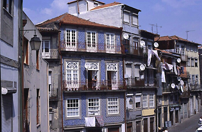 Apartments in Porto, Portugal - ID: 65598 © John D. Jones