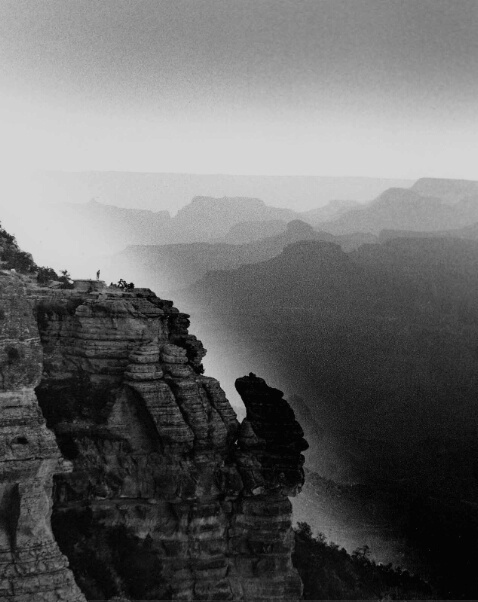 The Grand Canyon and Man - ID: 91956 © Farrin Manian