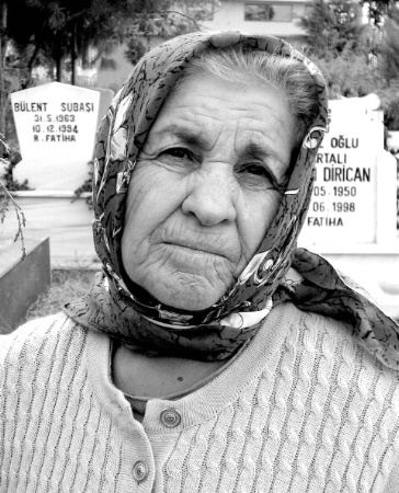 Woman in mono