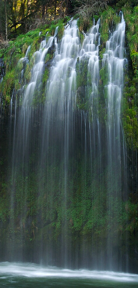 Mossbrae Falls