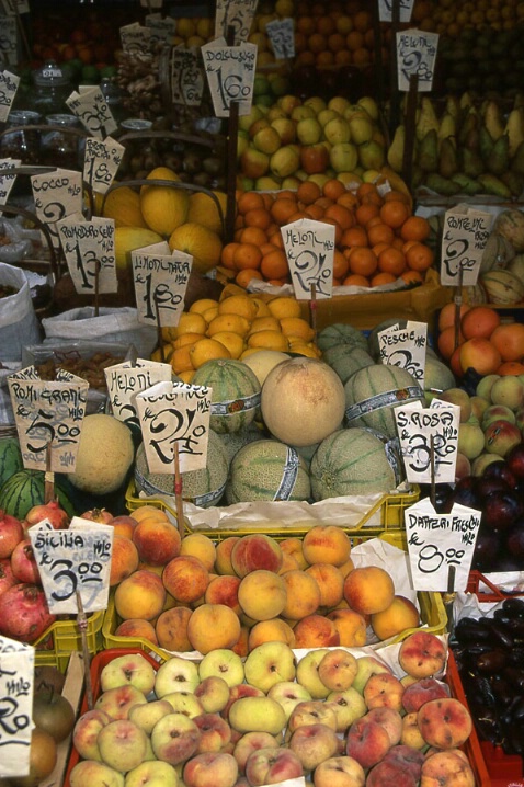 Venice Fruit - ID: 429330 © Mary B. McGrath