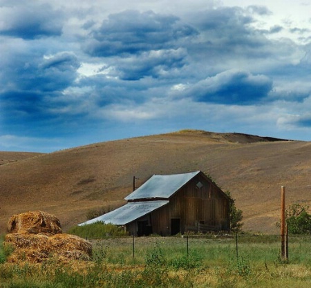 South Dakota Barn