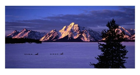 FROZEN DAWN UNDER THE TETONS