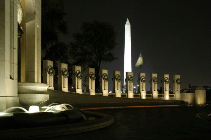 World War II Memorial & Washington Monument