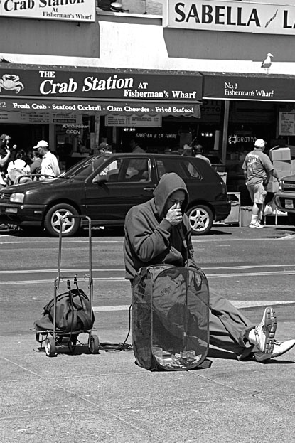 Street Musician, Fisherman's Whart - ID: 2430375 © John D. Jones
