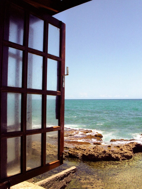 A Window to the Carribean Sea