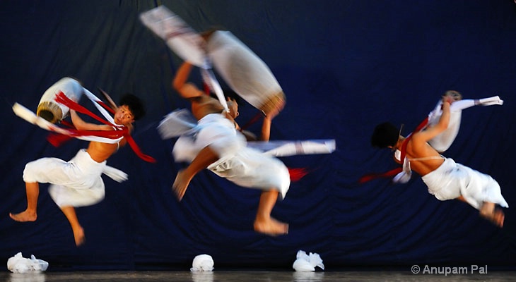 Flying drummers