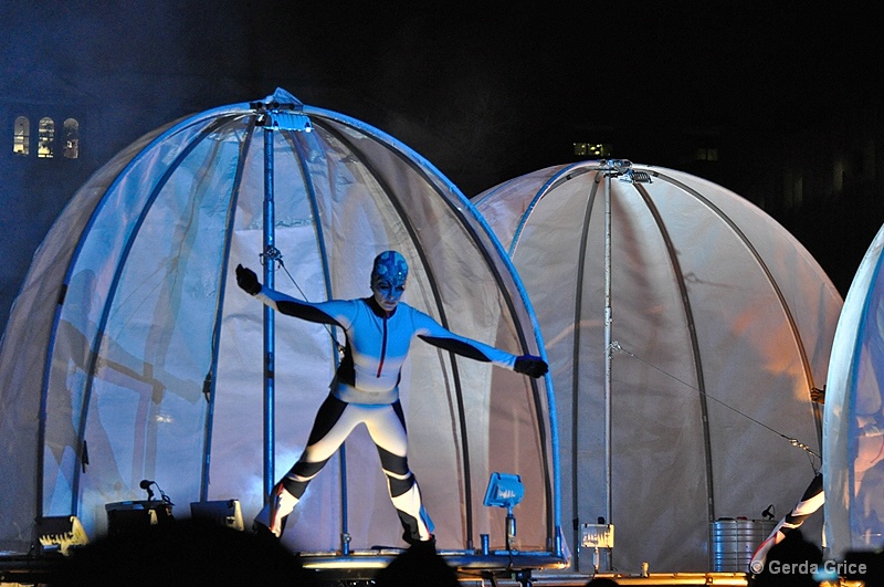 Close-Act in Performance at the Festival - ID: 7817987 © Gerda Grice