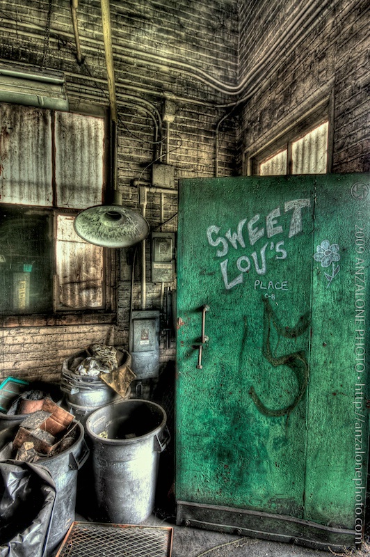 Sweet Lou's Place