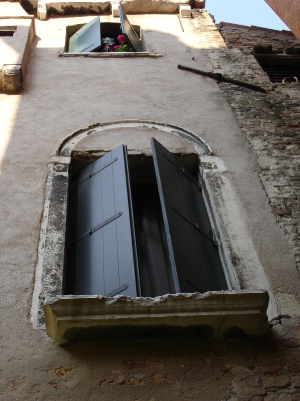 venice 2006 window 4