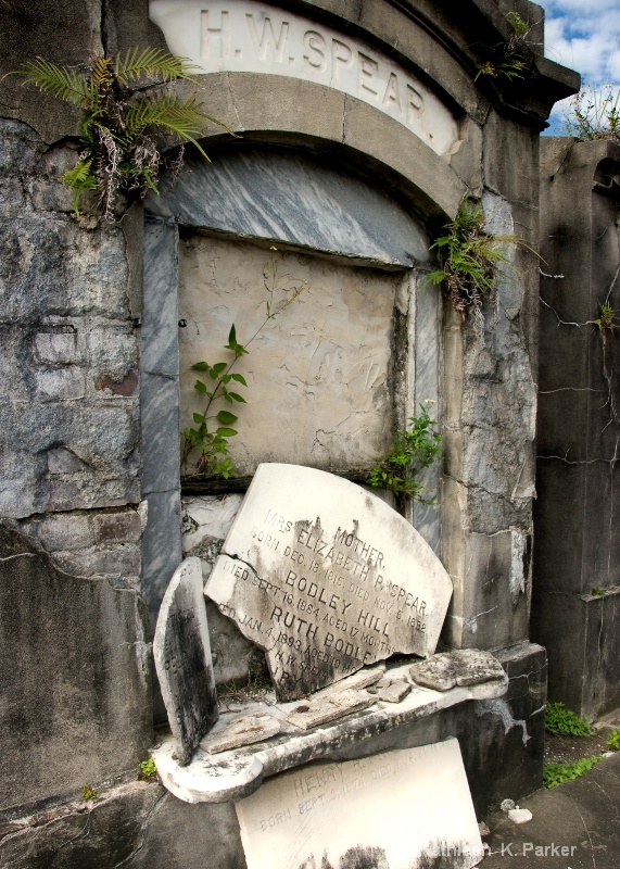 Tomb: Odd Fellows Rest, New Orleans - ID: 9032466 © Kathleen K. Parker