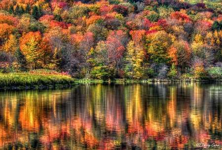 Autumn on Quaker Lake