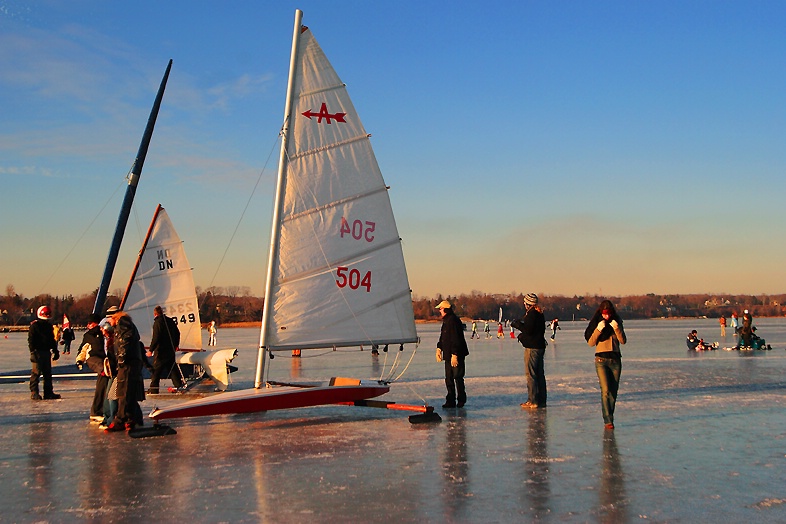 Ice boaters at the end of day