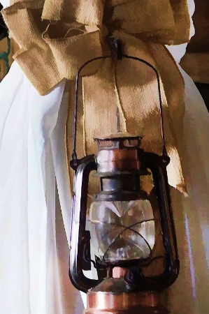 Deco Lantern