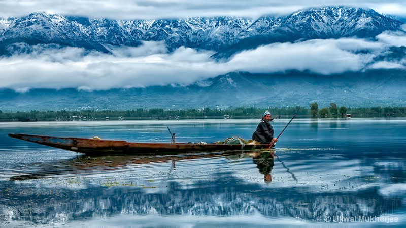 Fisherman in Dal Lake