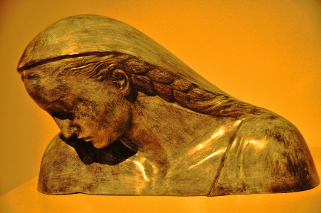 THE  HEAD  OF  A  WOMAN