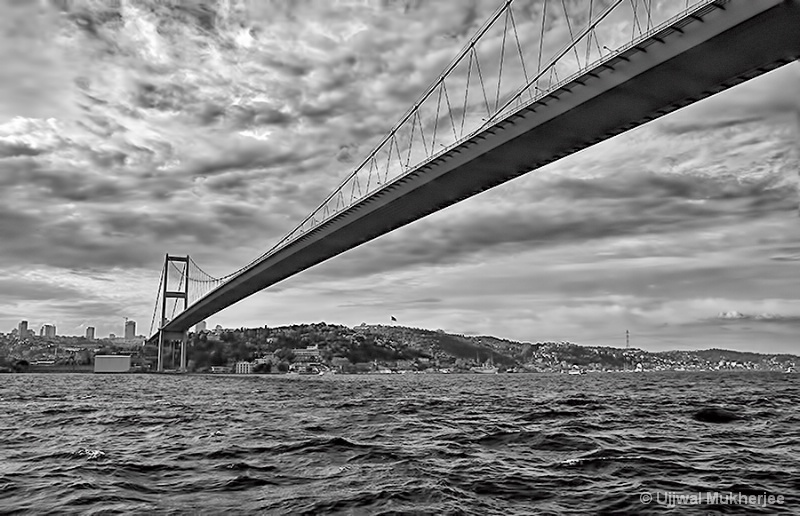 Bridge over Bosphorus 