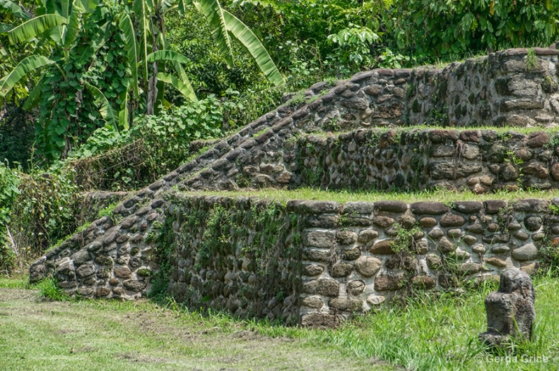 At the Izapa Mayan Ruins, Mexico - ID: 14933920 © Gerda Grice