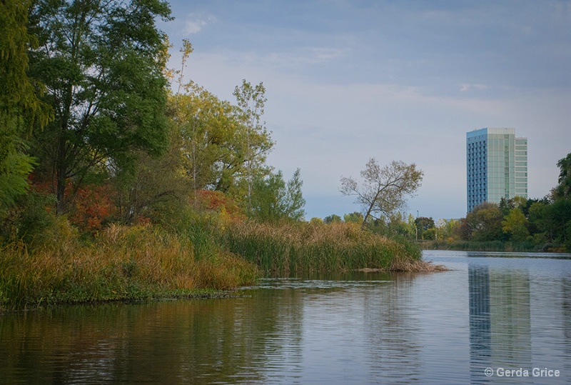 Autumn Colours at Grenadier Pond