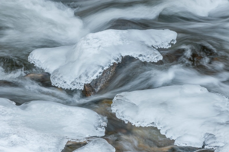 2.frozen in time - ID: 15072742 © John S. Fleming