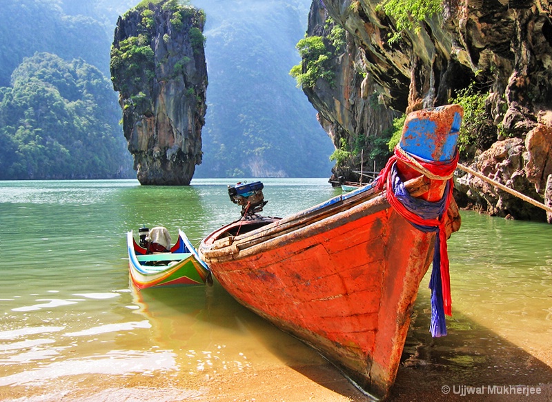 'Bond' Island