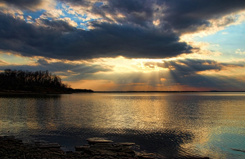 Rays Raining Down