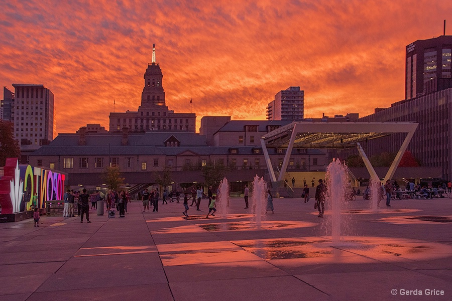 SpectacularSunset in Nathan Phillips Square
