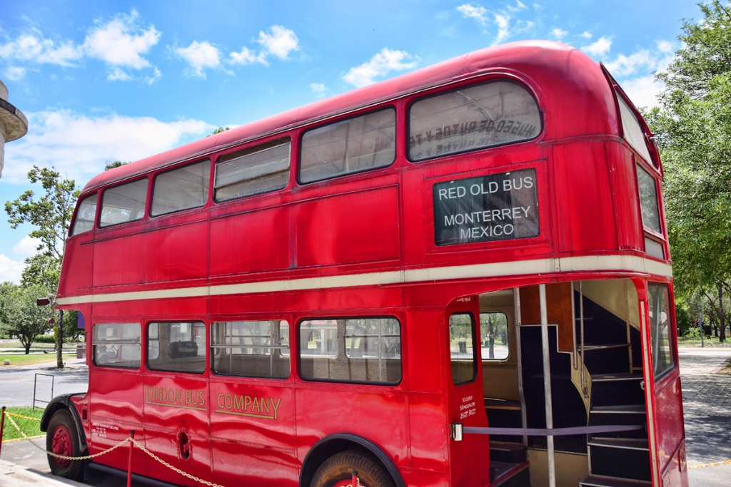 RED OLD BUS