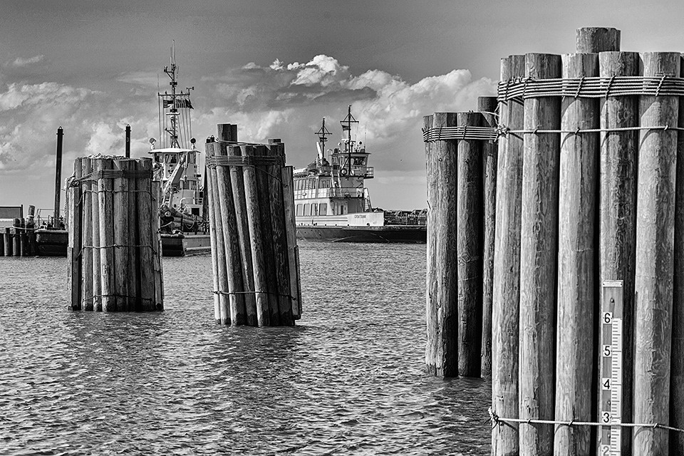 Hatteras Island Ferry Terminal - ID: 15618922 © John D. Jones