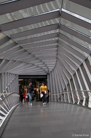 The Bridge from The Bay to The Eaton Centre