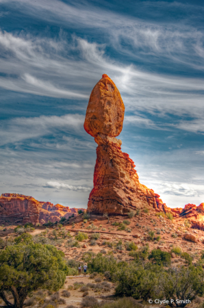 Hike to Balanced Rock